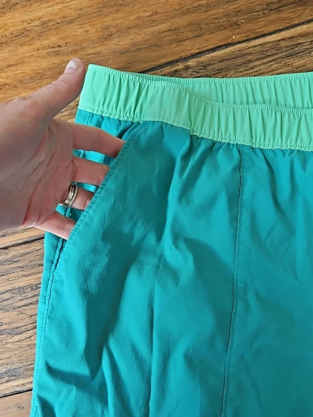 The North Face Men’s Aqua Teal Swim Shorts XXL